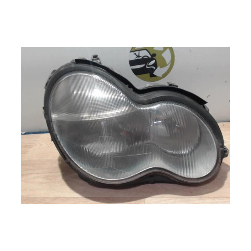 Optique avant principal droit (feux)(phare) MERCEDES CLASSE C 203 PHASE 1 d’occasion