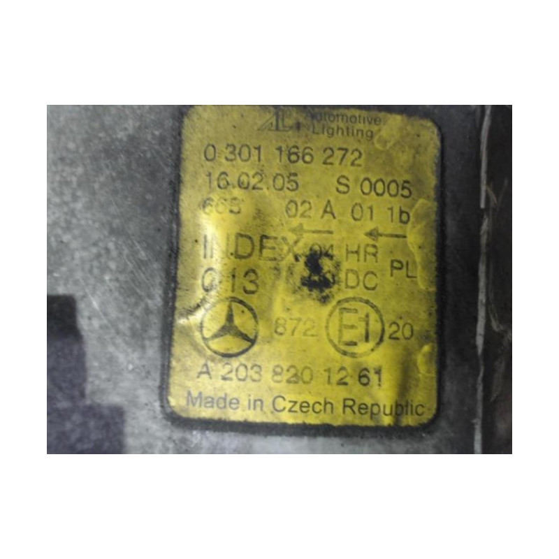 Optique avant principal droit (feux)(phare) MERCEDES CLASSE C 203 PHASE 1 d’occasion