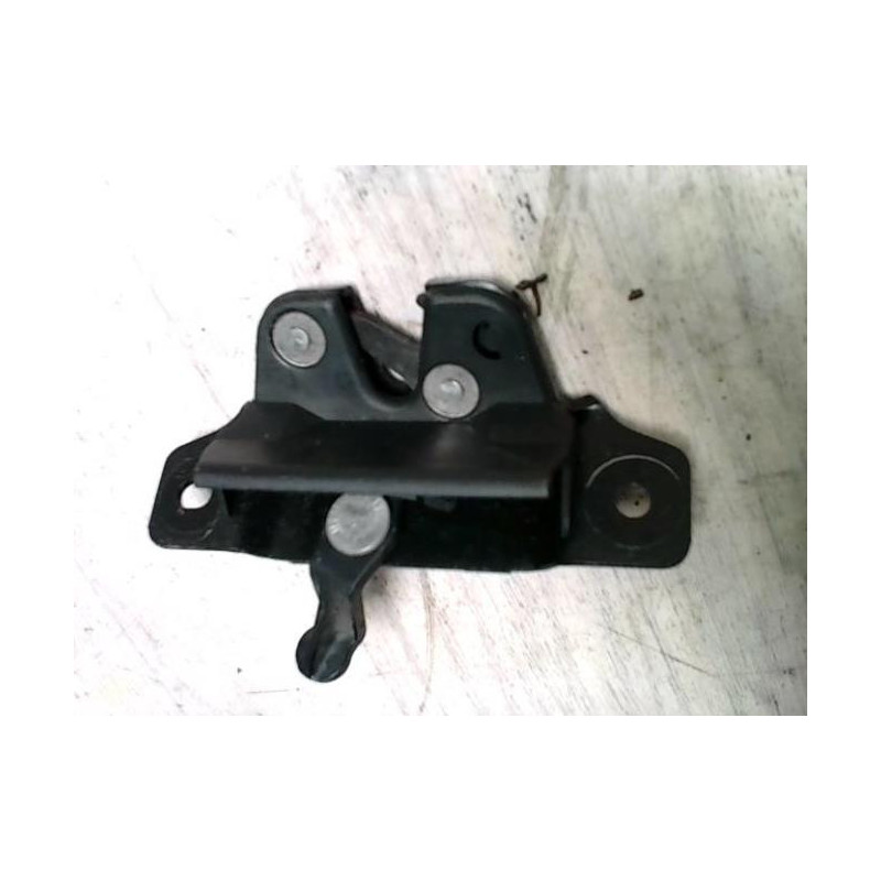 Serrure de coffre PEUGEOT 106 PHASE 2 d’occasion