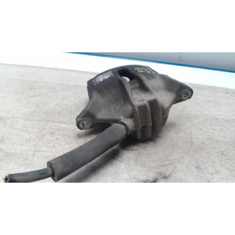 Etrier avant gauche (freinage) PEUGEOT 307 PHASE 1 d’occasion