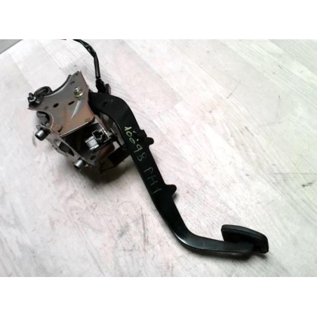 Pedalier de frein TOYOTA COROLLA VERSO 2 PHASE 1 d’occasion