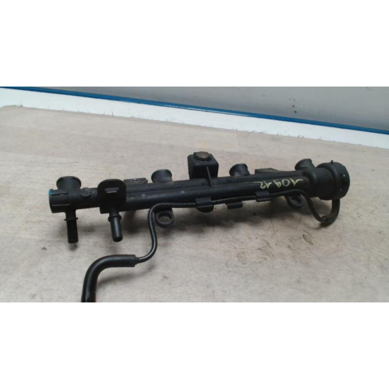 Rampe injection PEUGEOT 306 PHASE 2 d’occasion