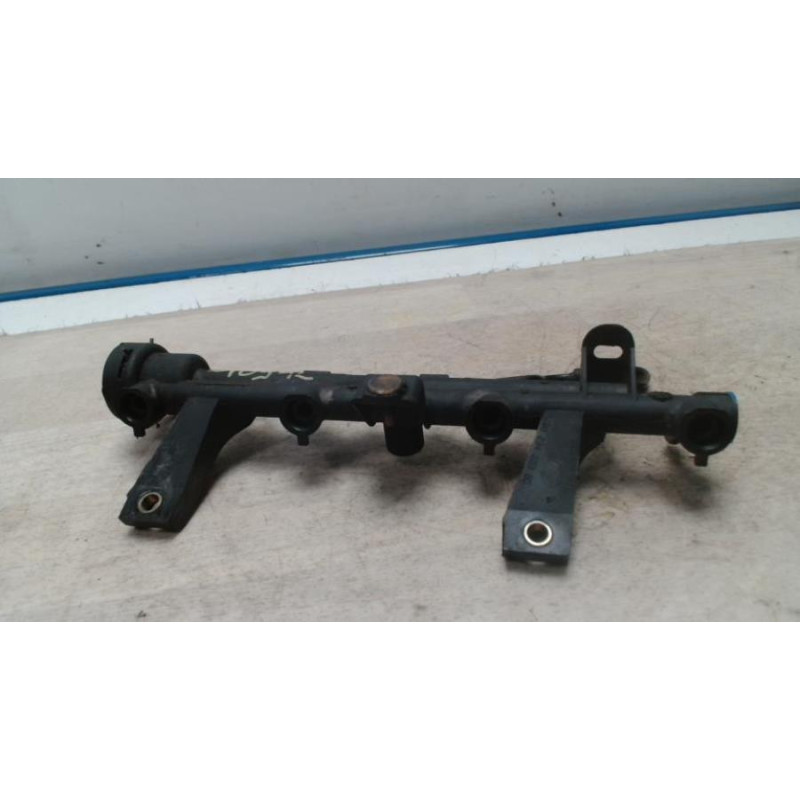 Rampe injection PEUGEOT 306 PHASE 2 d’occasion