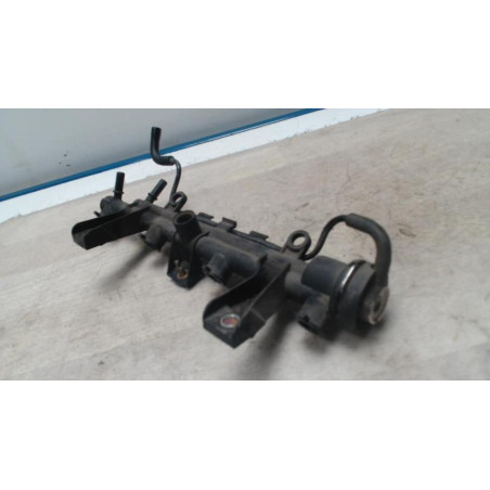 Rampe injection PEUGEOT 306 PHASE 2 d’occasion