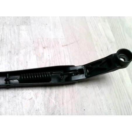 Bras essuie glace avant droit TOYOTA COROLLA VERSO 2 PHASE 1 d’occasion