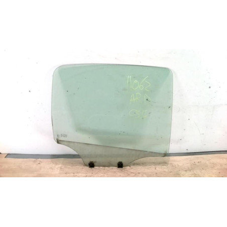 Vitre arriere droit CITROEN C3 2 PHASE 1 d’occasion