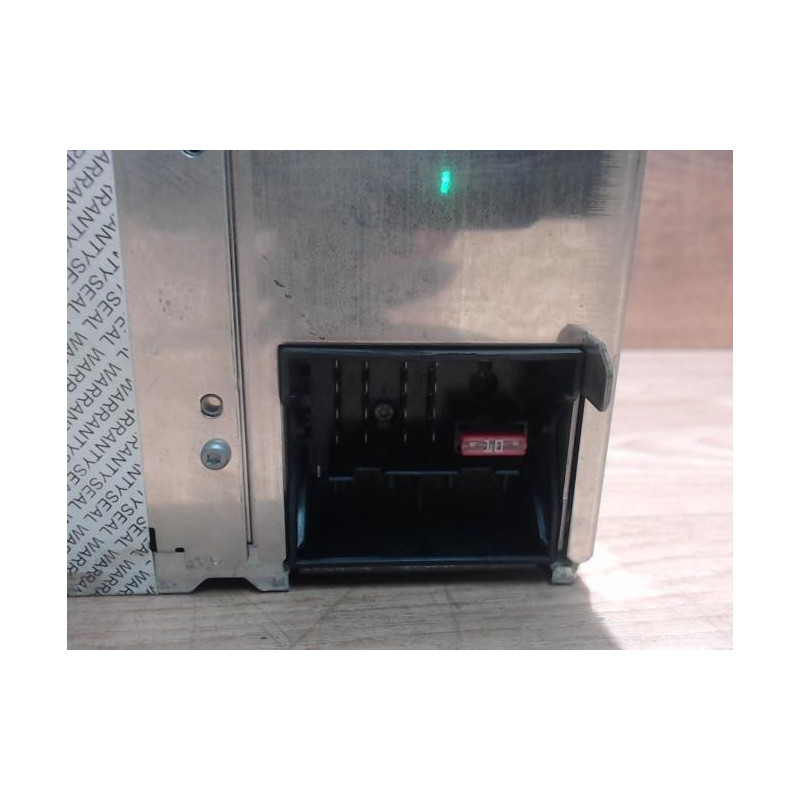 Autoradio d'origine VOLKSWAGEN CADDY 3 PHASE 1 d’occasion