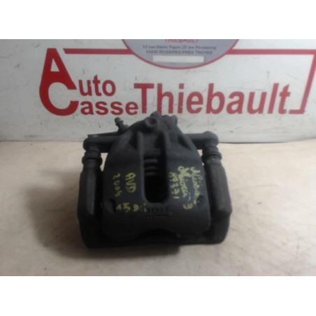 Etrier avant droit (freinage) NISSAN MICRA III d’occasion