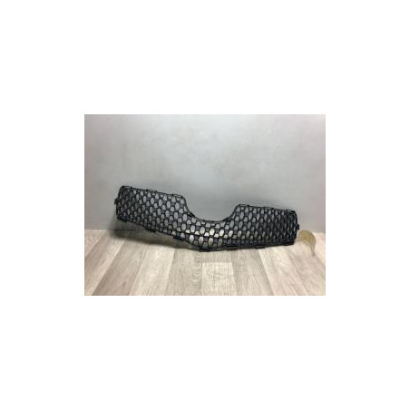 Grille de calandre TOYOTA YARIS 2 PHASE 1 d’occasion