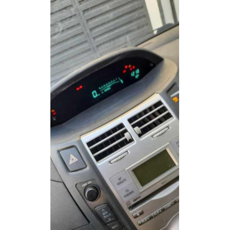 Interrupteur de leve vitre avant gauche TOYOTA YARIS 2 PHASE 1 d’occasion