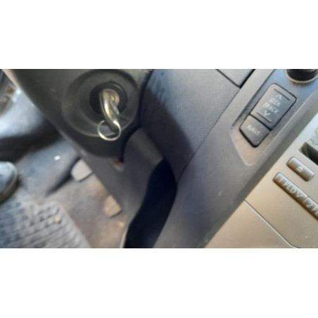 Bras essuie glace avant droit TOYOTA YARIS 2 PHASE 1 d’occasion