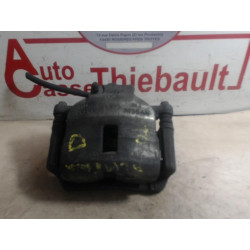 Etrier avant droit (freinage) NISSAN PRIMERA I d’occasion