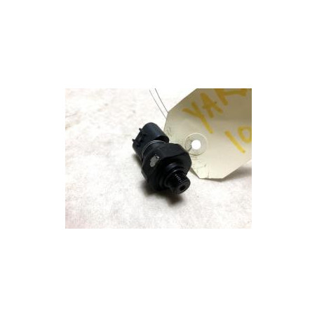 Pressostat de climatisation TOYOTA YARIS 2 PHASE 1 d’occasion