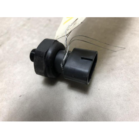 Pressostat de climatisation TOYOTA YARIS 2 PHASE 1 d’occasion