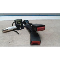 Attache ceinture arriere droit MERCEDES  d’occasion
