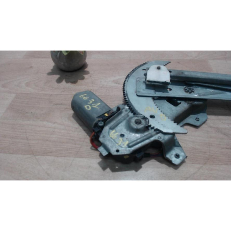 Leve vitre electrique avant droit HONDA CONCERTO d’occasion