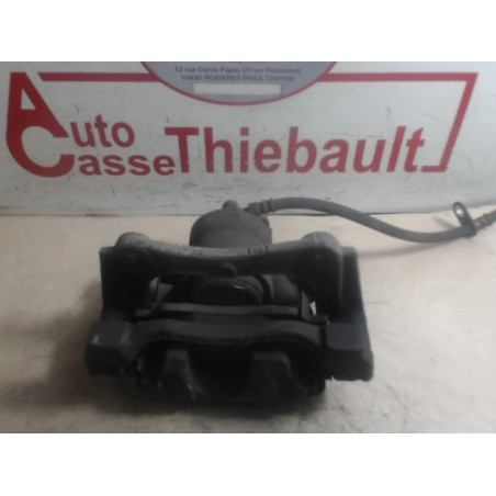 Etrier avant droit (freinage) TOYOTA COROLLA VERSO II PHASE 2 d’occasion
