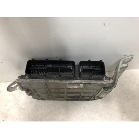 Calculateur moteur TOYOTA YARIS 2 PHASE 1 d’occasion
