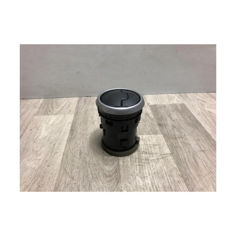 Aerateur tableau de bord avant droit NISSAN QASHQAI 1 PHASE 2 d’occasion