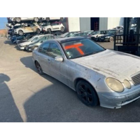 Bouton de coffre MERCEDES CLASSE E 211 PHASE 1 d’occasion
