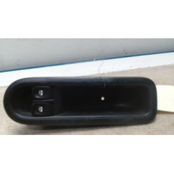 Interrupteur de leve vitre avant gauche RENAULT TWINGO 2 PHASE 1 d’occasion