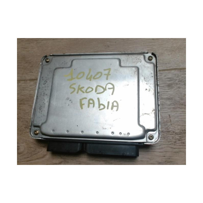 Calculateur moteur SKODA FABIA 1 PHASE 1 d’occasion