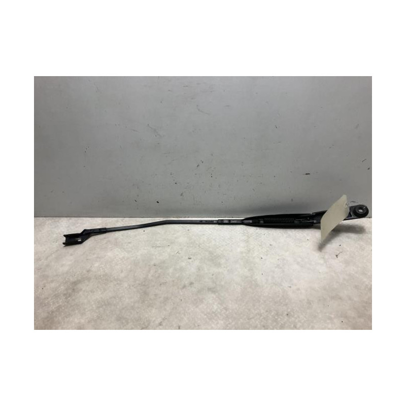 Bras essuie glace avant droit FIAT BRAVO 2 d’occasion
