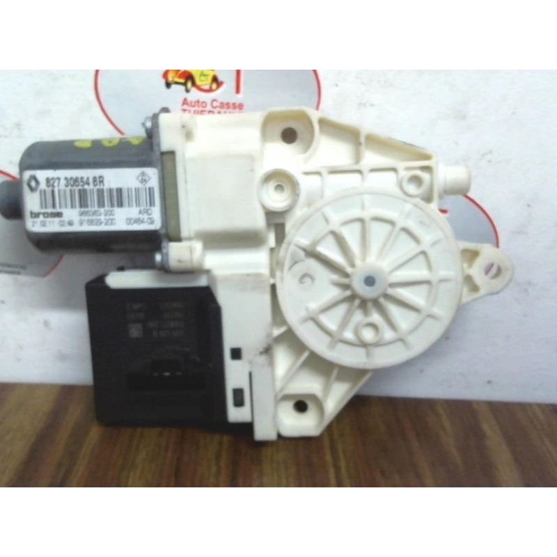 Mot. leve vitre arriere droit RENAULT  d’occasion