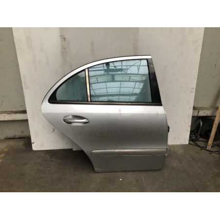 Porte arriere droit MERCEDES CLASSE E 211 PHASE 1 d’occasion