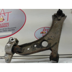 Triangle avant gauche VOLKSWAGEN GOLF V TDI d’occasion