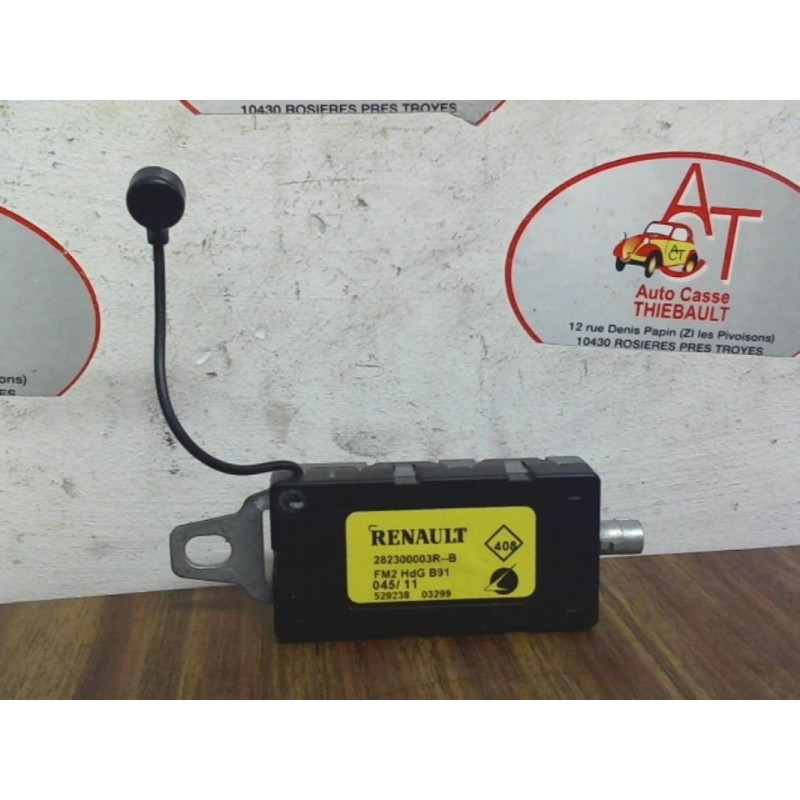 Amplificateur audio RENAULT  d’occasion