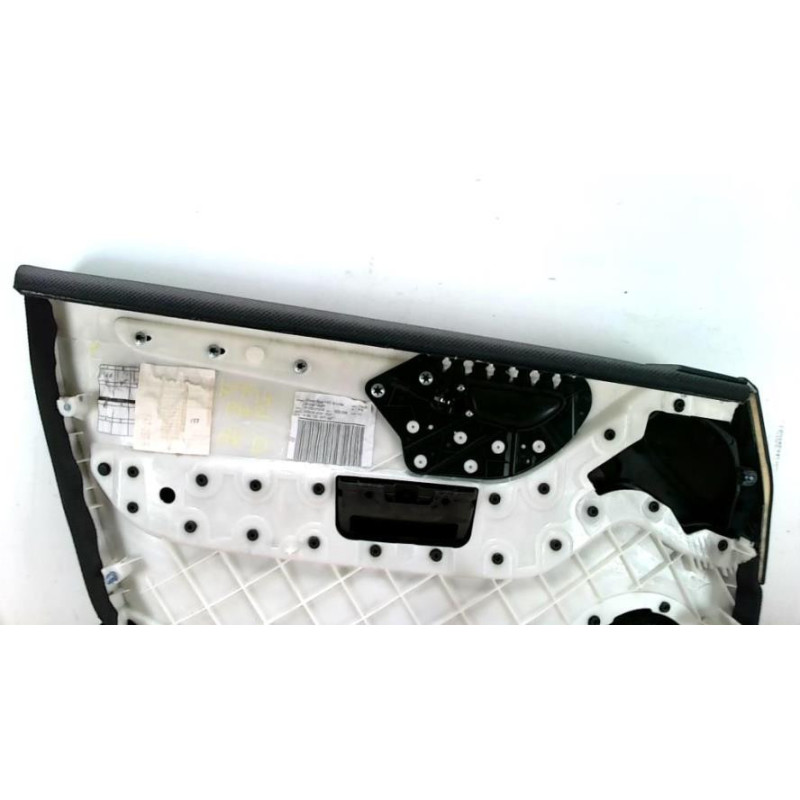 Panneau de porte avant droit MERCEDES CLASSE B 245 PHASE 2 d’occasion