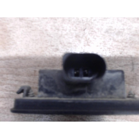 Eclairage de plaque VOLKSWAGEN POLO 3 PHASE 2 d’occasion
