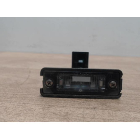 Eclairage de plaque VOLKSWAGEN POLO 3 PHASE 2 d’occasion