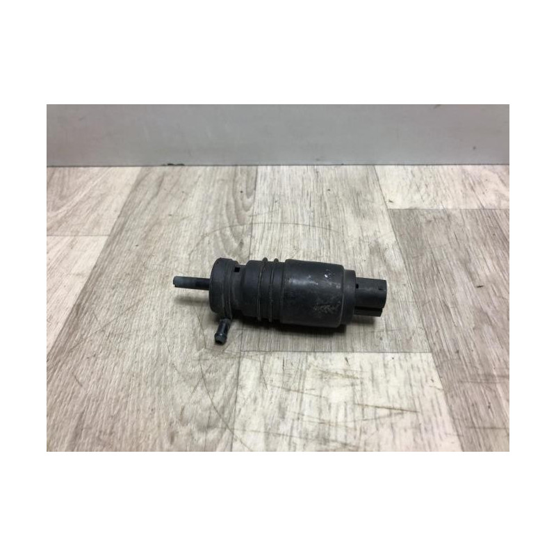 Pompe lave glace avant BMW SERIE 3 E36 CABRIO d’occasion