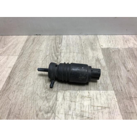 Pompe lave glace avant BMW SERIE 3 E36 CABRIO d’occasion