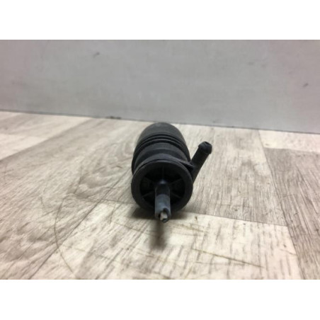 Pompe lave glace avant BMW SERIE 3 E36 CABRIO d’occasion