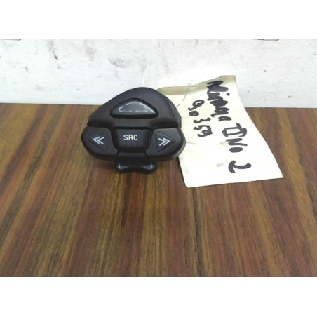 Commande autoradio NISSAN ALMERA TINO PHASE 2 d’occasion