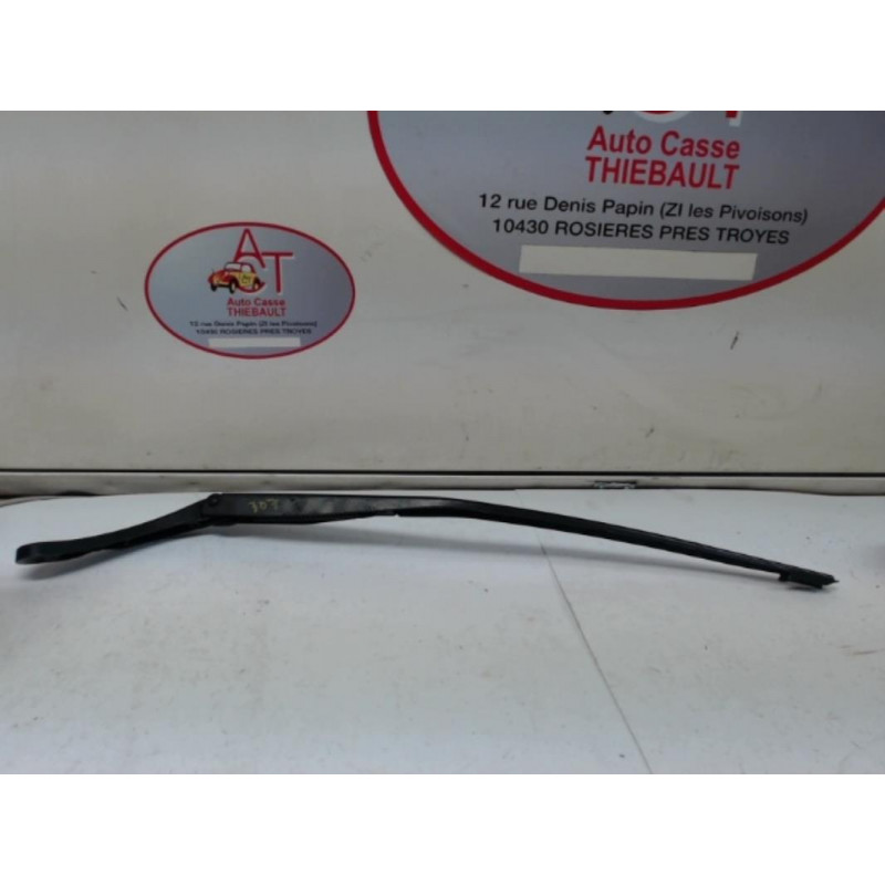 Bras essuie glace avant gauche PEUGEOT 307 SW PHASE 1 d’occasion