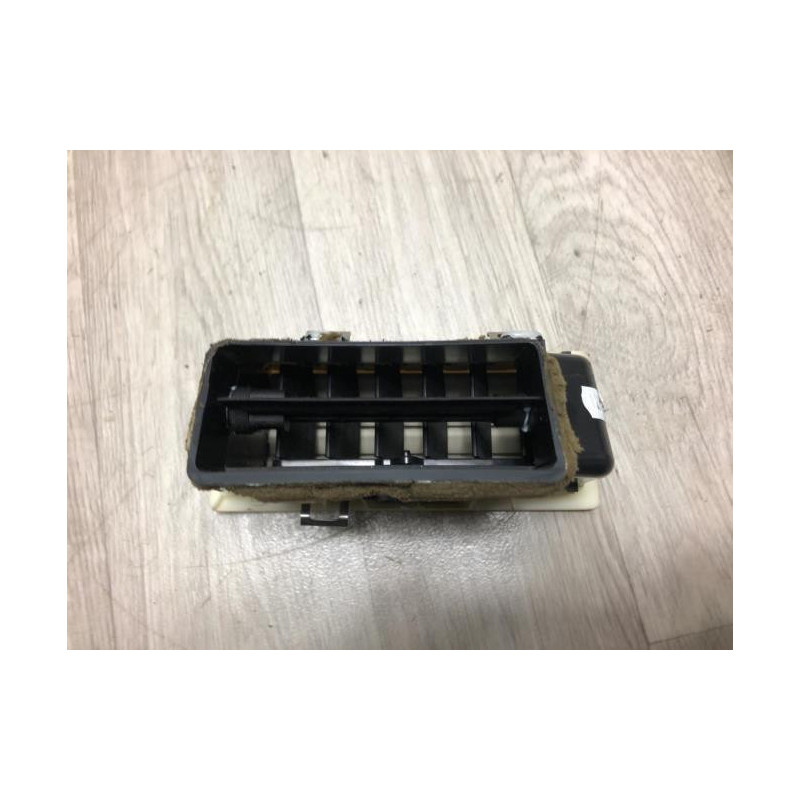 Aerateur tableau de bord avant droit CITROEN C6 d’occasion