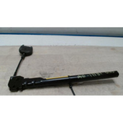 Attache ceinture avant gauche RENAULT CLIO 3 PHASE 1 d’occasion