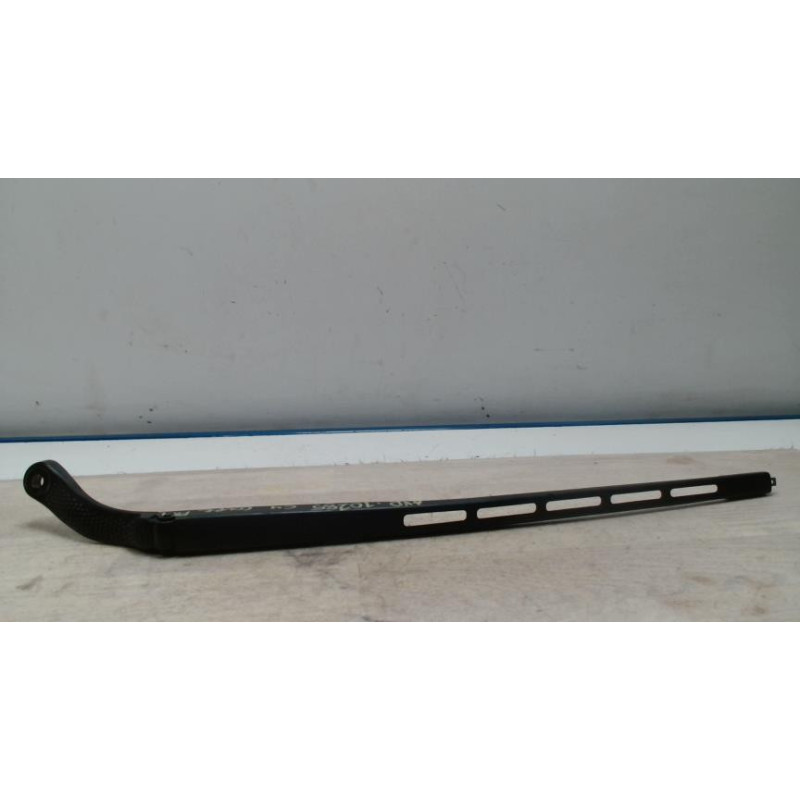 Bras essuie glace avant droit CITROEN C4 1 PHASE 1 COUPE d’occasion