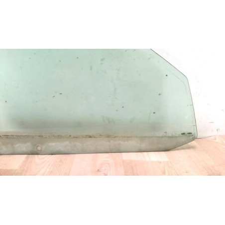 Vitre avant droit RENAULT CLIO 1 PHASE 3 d’occasion