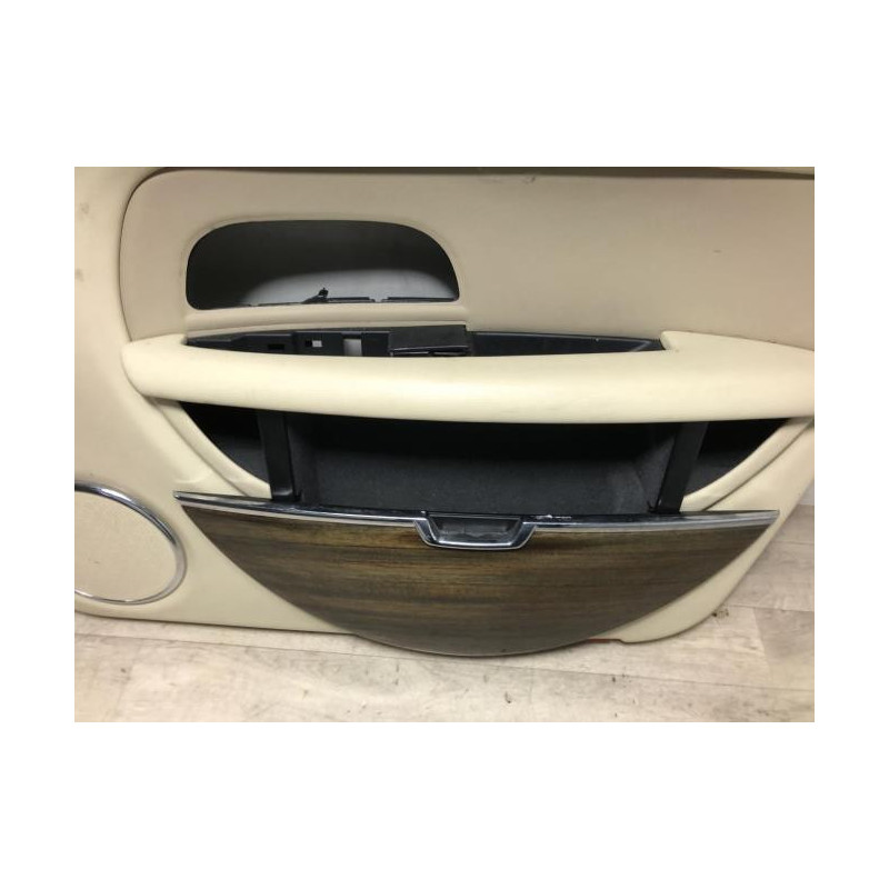 Panneau de porte avant droit CITROEN C6 d’occasion