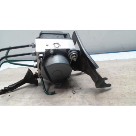 Bloc ABS (freins anti-blocage) RENAULT CLIO 3 PHASE 1 d’occasion