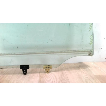 Vitre arriere droit NISSAN PRIMERA 4 d’occasion