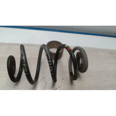 Ressort de suspension arriere gauche RENAULT CLIO 3 PHASE 1 d’occasion