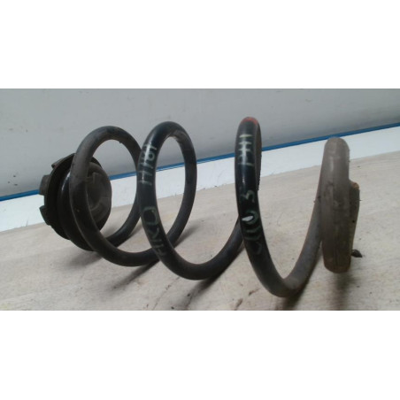 Ressort de suspension arriere droit RENAULT CLIO 3 PHASE 1 d’occasion
