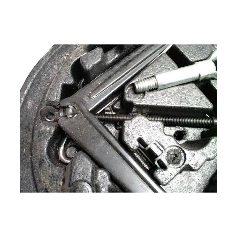 Cric (Ensemble depannage) OPEL MERIVA B PHASE 1 d’occasion