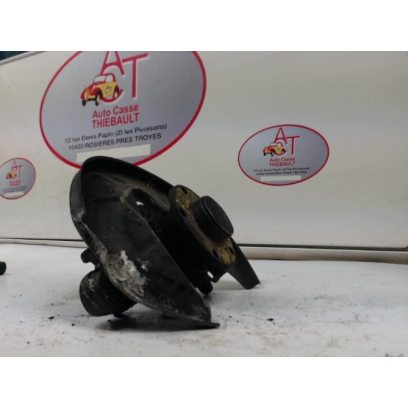Fusee arriere gauche ALFA ROMEO 156 PHASE 1 d’occasion